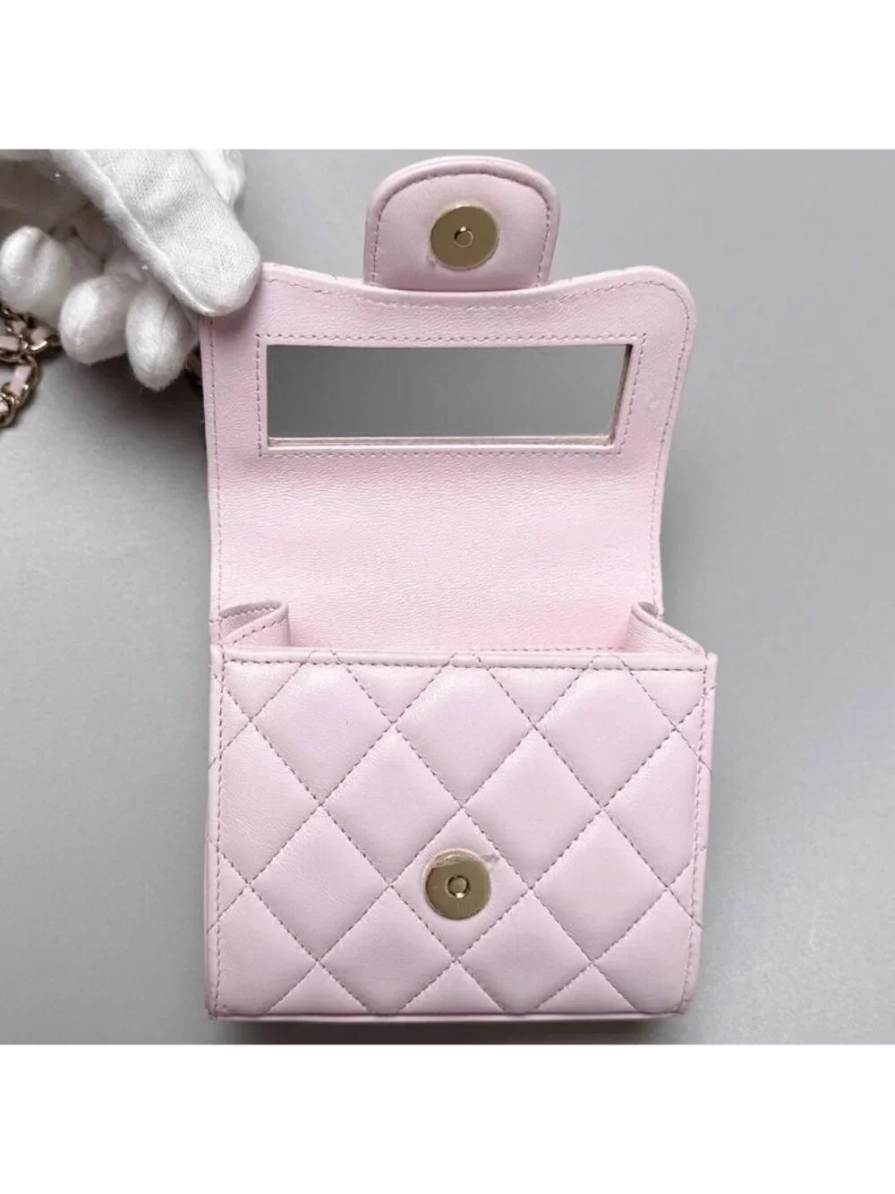 Chanel Mini Quilted Chain Shoulder Bag Pink Lambskin